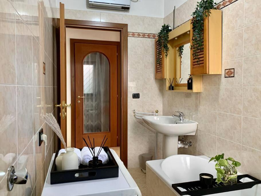 Indipendente A Mirafiori Sud Apartamento